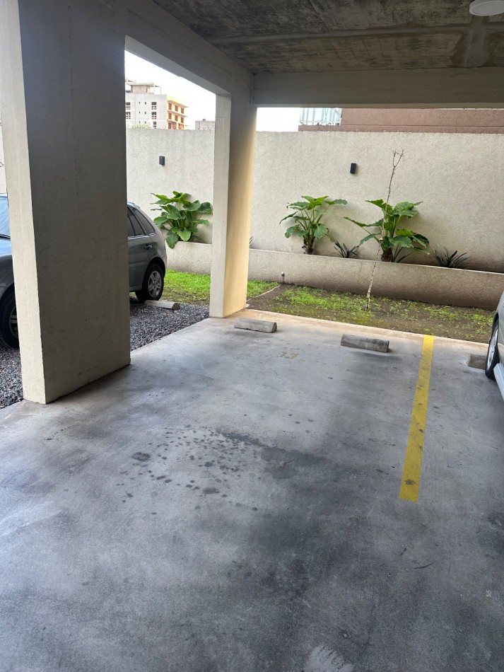 Venta de cocheras en Ituzaingo Norte