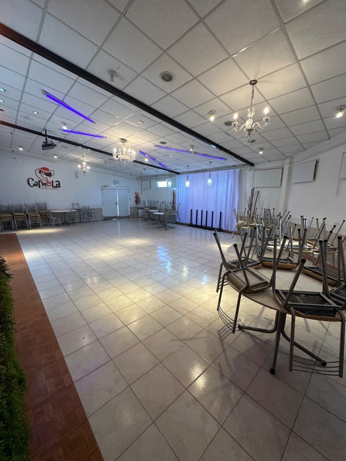 Local para Eventos Oficinas o Deposito en Ituzaingo Norte | 180m² | Equipado