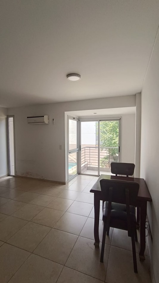  Monoambiente en venta |Castelar Norte con Cochera | Ideal Inversores 