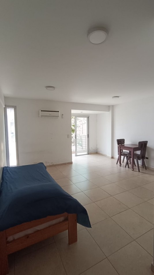  Monoambiente en venta |Castelar Norte con Cochera | Ideal Inversores 