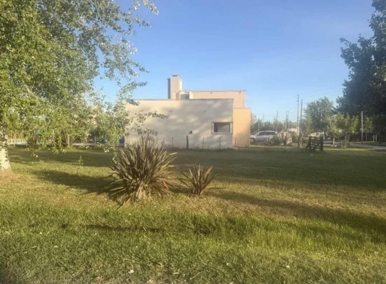 Venta lote en barrio cerrado excelente ubicacion.
