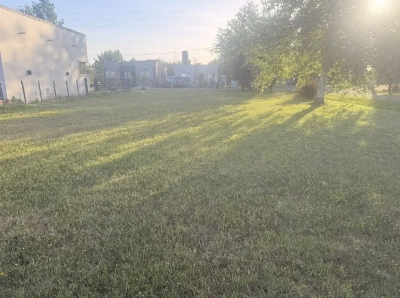 Venta lote en barrio cerrado excelente ubicacion.