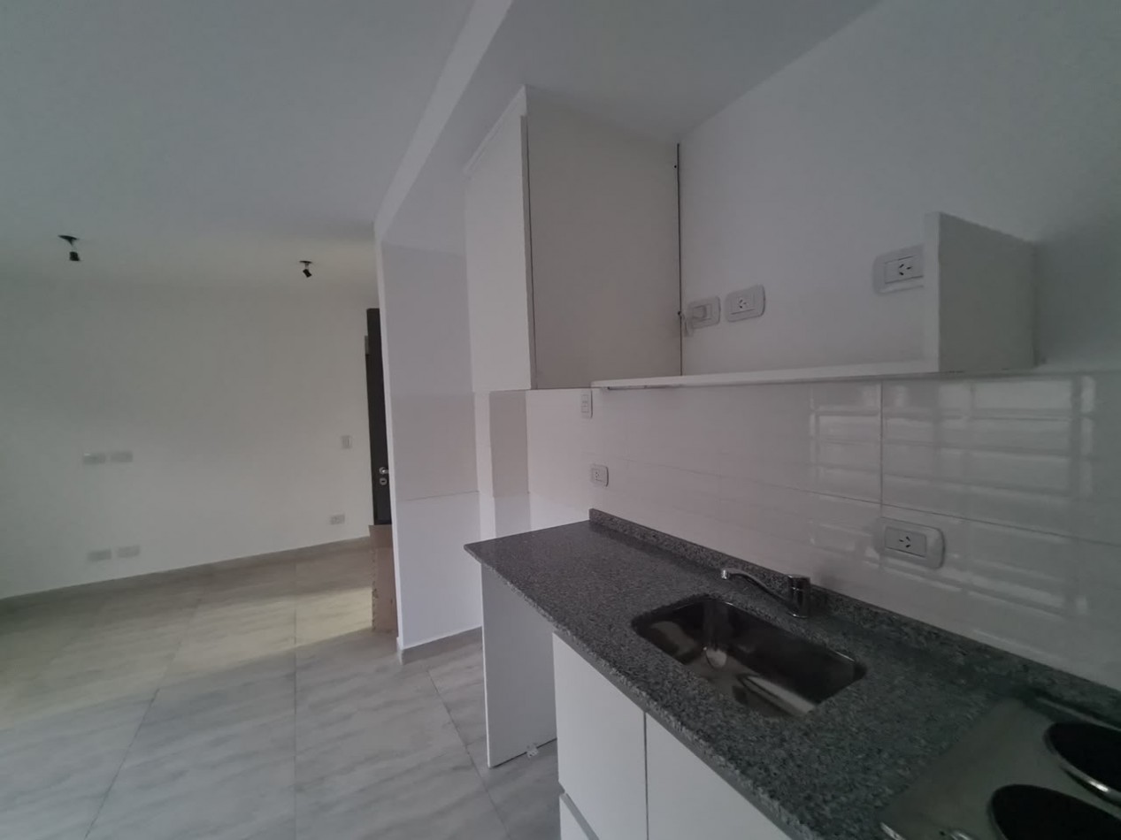 Departamento dos ambientes en alquiler