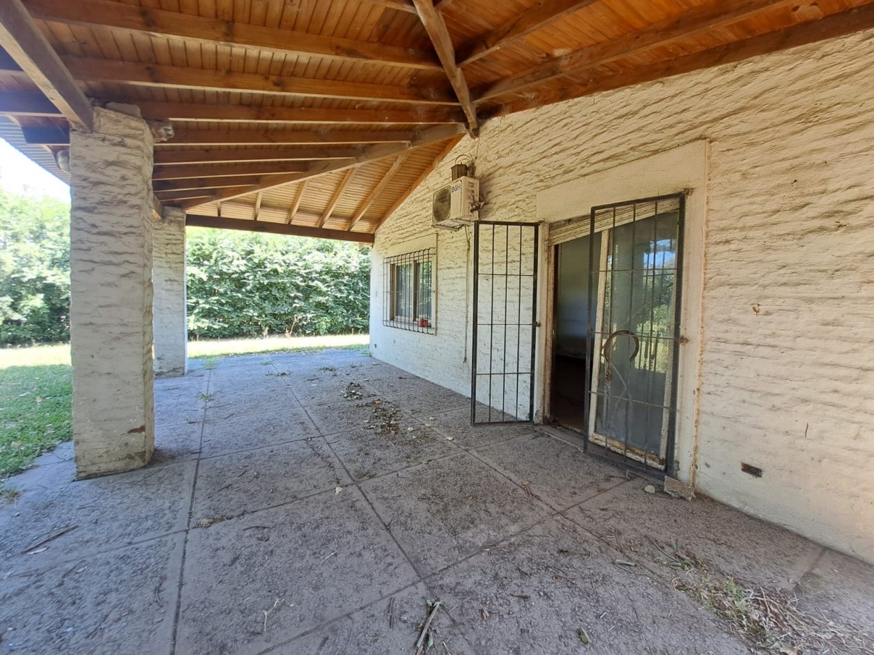Casa multifamiliar en venta- Paso del rey.