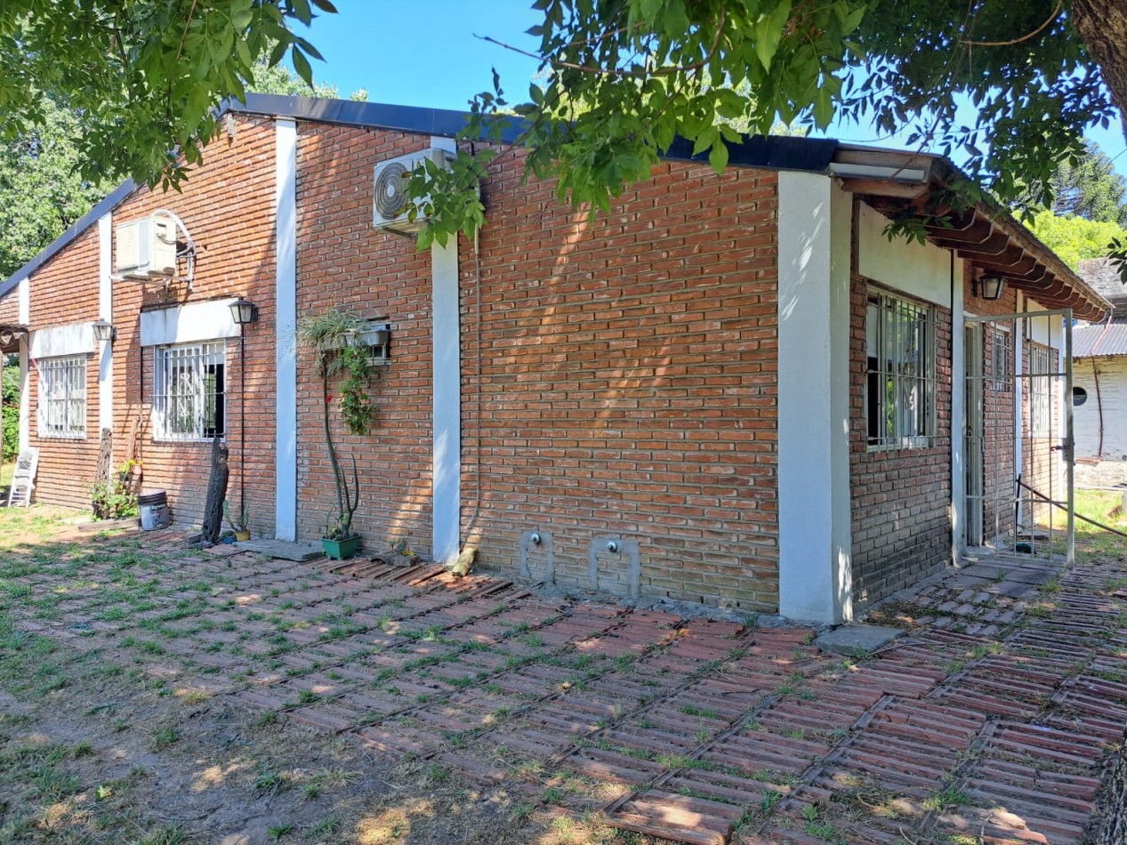 Casa multifamiliar en venta- Paso del rey.