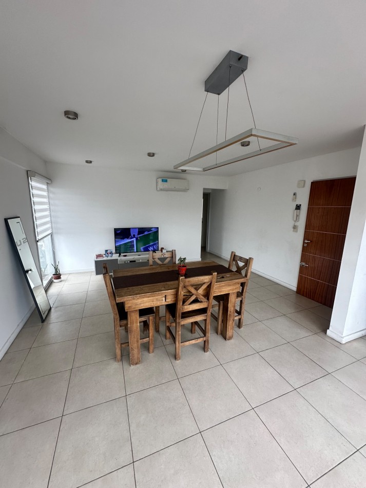Venta departamento 2 Ambientes c/cochera.