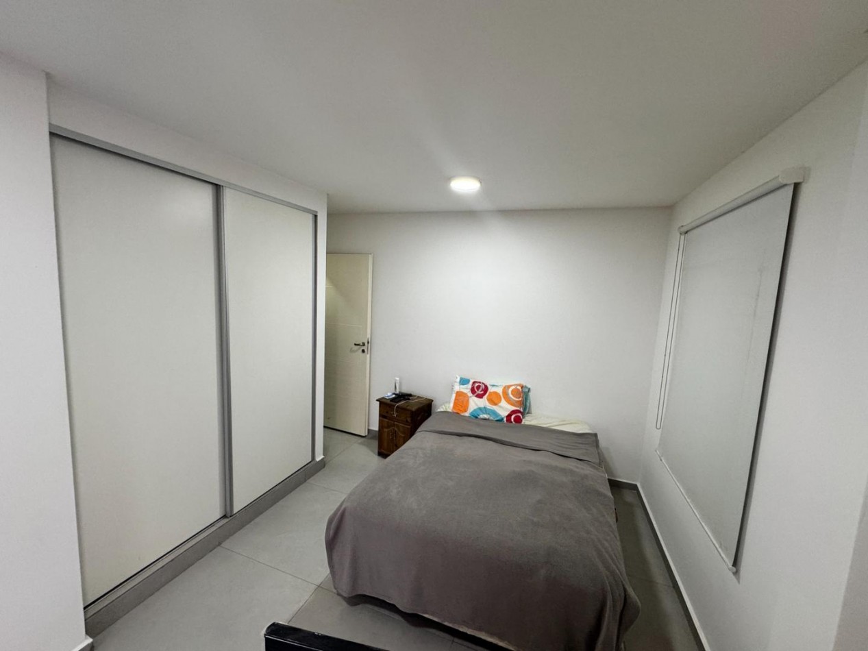 Departamento 4 Ambientes en Duplex con Terraza Privada, Jacuzzi y Cochera - Moron Centro