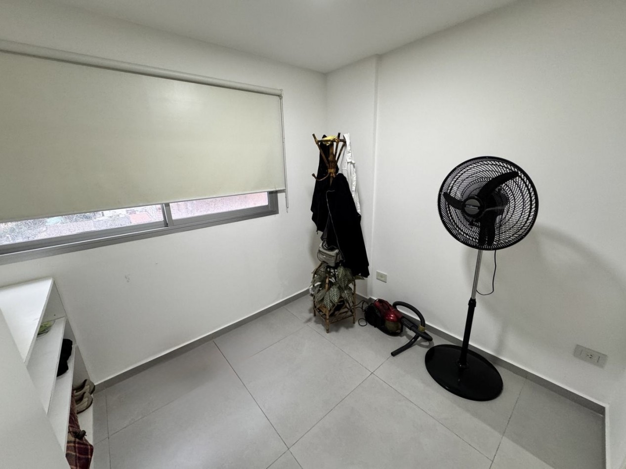 Departamento 4 Ambientes en Duplex con Terraza Privada, Jacuzzi y Cochera - Moron Centro