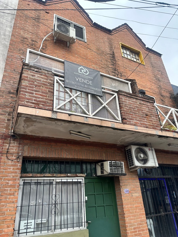 PH 4 AMBIENTES EN VILLA SARMIENTO - APTO CRE