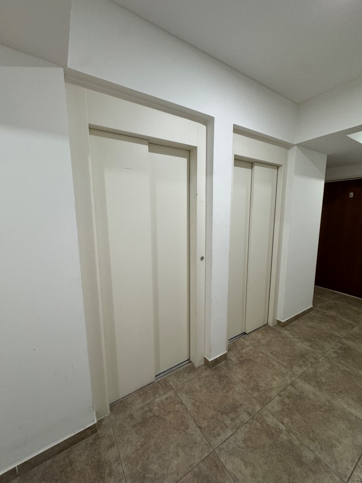 Venta monoambiente itu sur con cochera