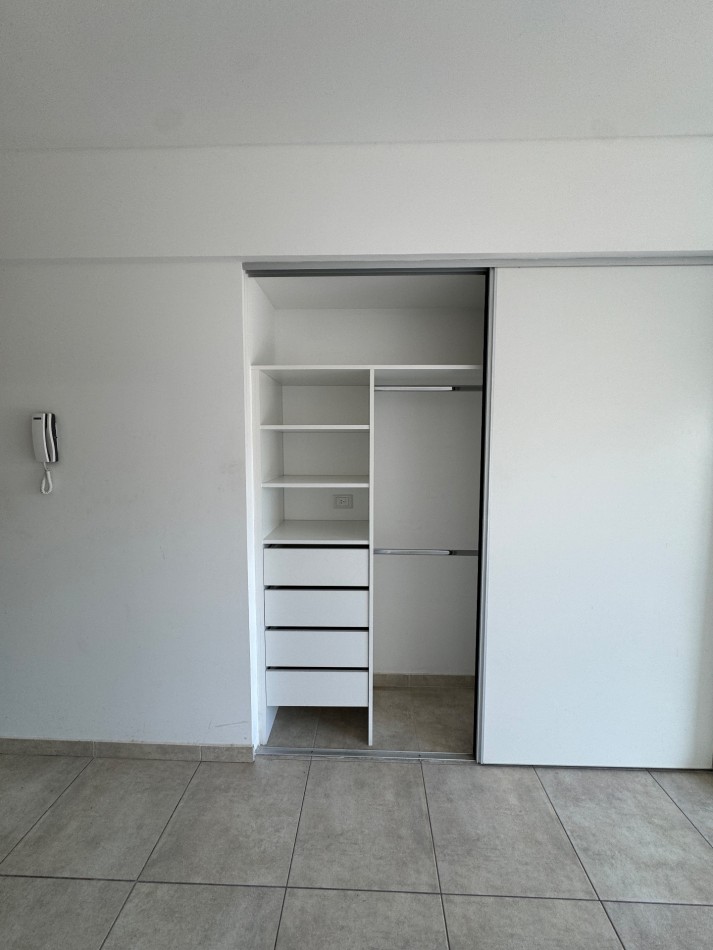 Venta monoambiente itu sur con cochera