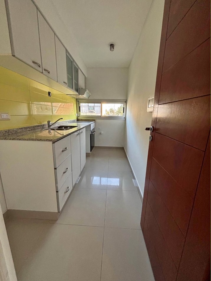 Alquiler 2 ambientes Castelar Sur