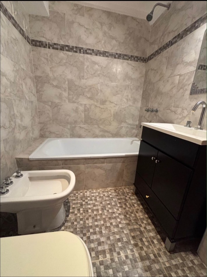 Alquiler 2 ambientes Castelar Sur