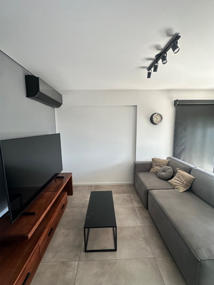 Venta 2 ambientes Ituzaingo Norte c/ cochera