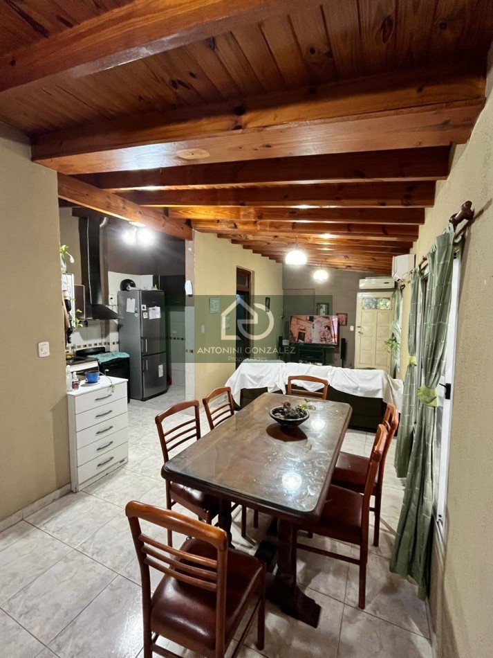 Casa en alquiler 4 Ambientes  Ituzaingo Sur | Gran Parque, Galeria y Parrilla