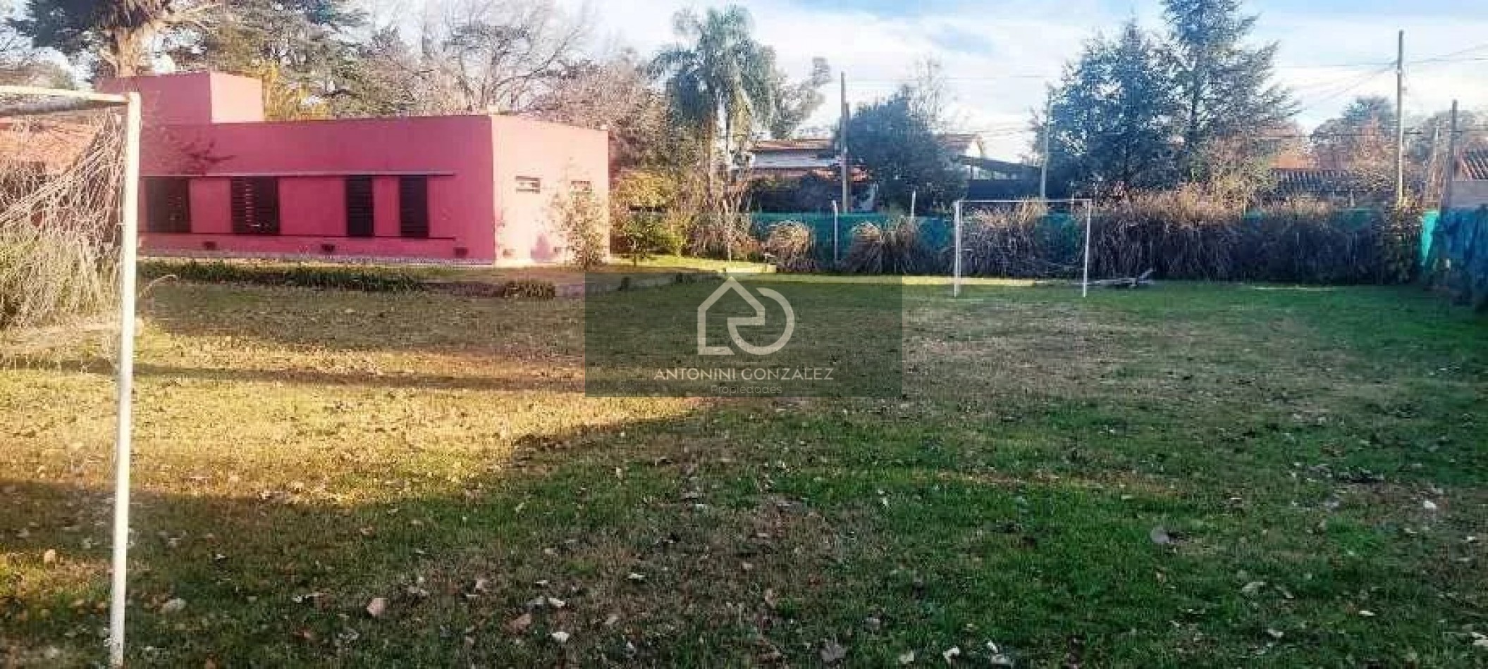 VENTA DE CASA EN BARRIO CERRADO VILLA ANGELA (RODRIGUEZ)