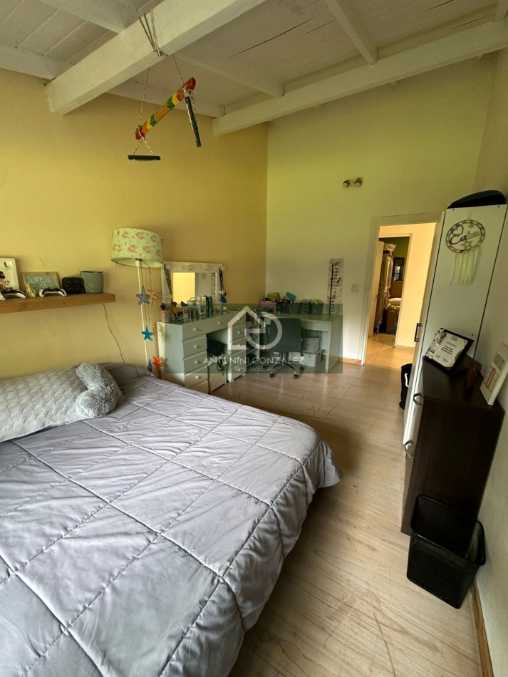 Casa 6 Ambientes en Planta Baja - Parque Leloir | Totalmente Reciclada