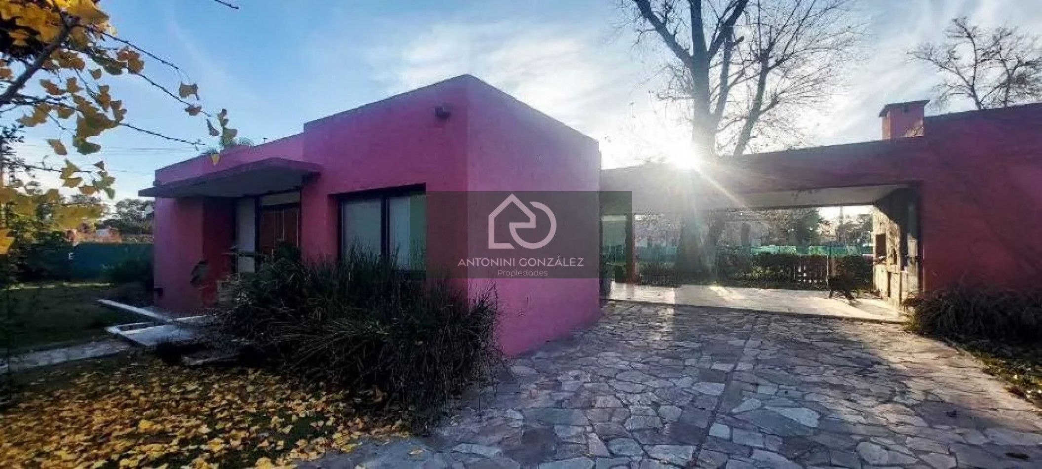 VENTA DE CASA EN BARRIO CERRADO VILLA ANGELA (RODRIGUEZ)