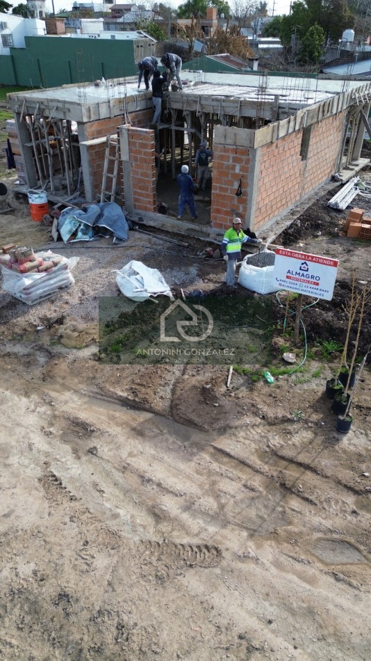 casa 4 ambientes en Ituzaingo Norte