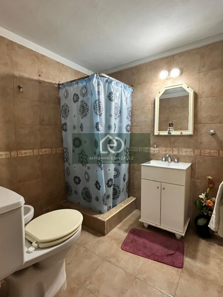 Casa en alquiler 4 Ambientes  Ituzaingo Sur | Gran Parque, Galeria y Parrilla
