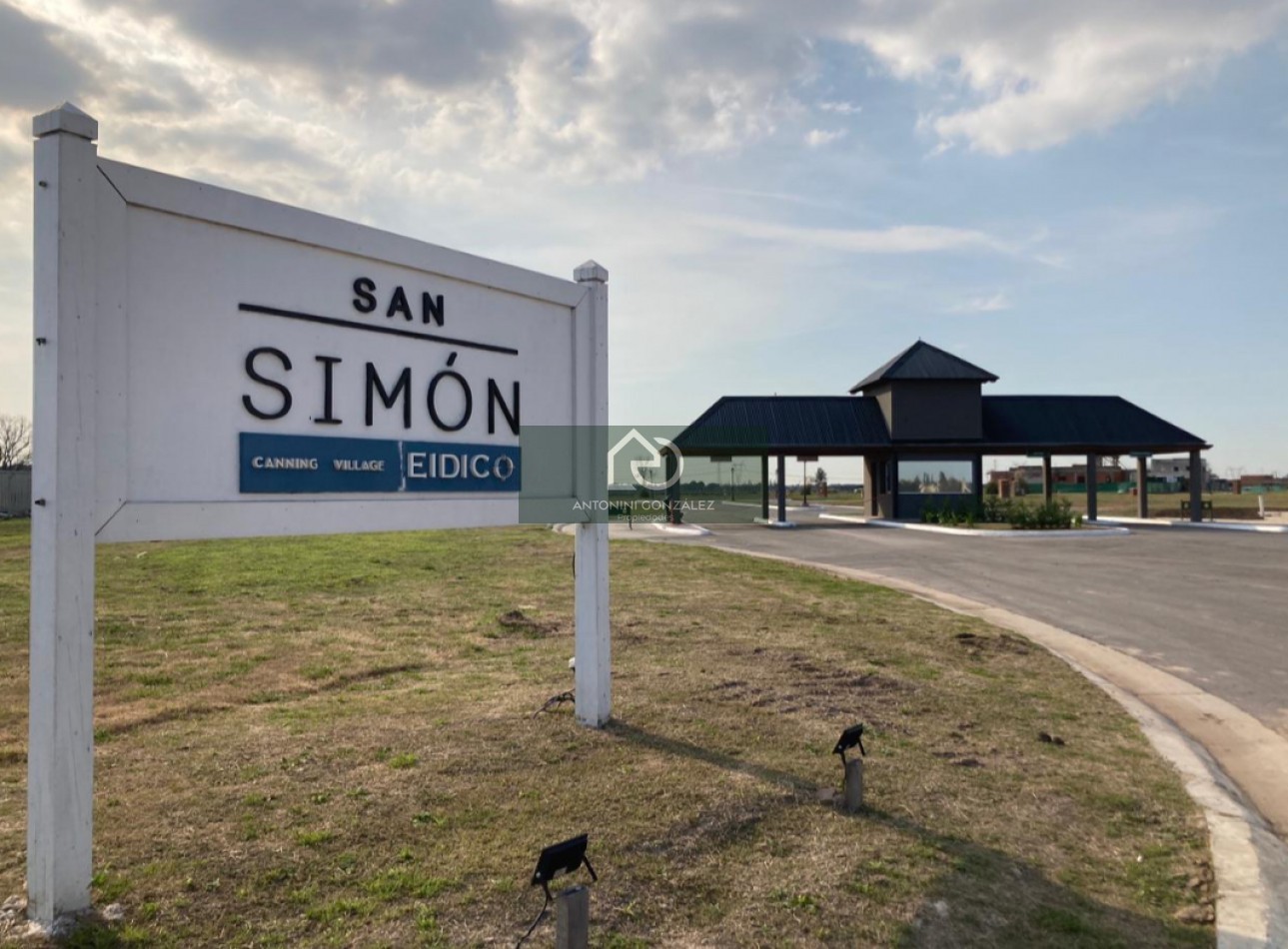 Lote en country San Simon