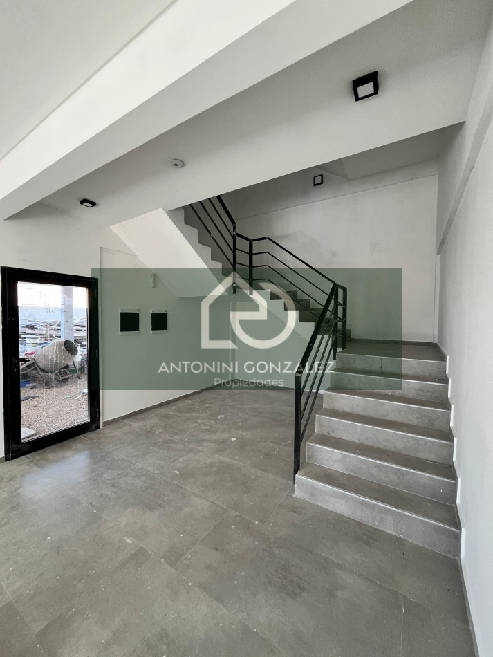 VENTA 2 AMBIENTES ITUZAINGO NORTE