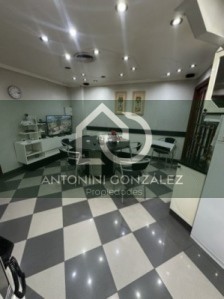 Venta casa 5 ambientes.