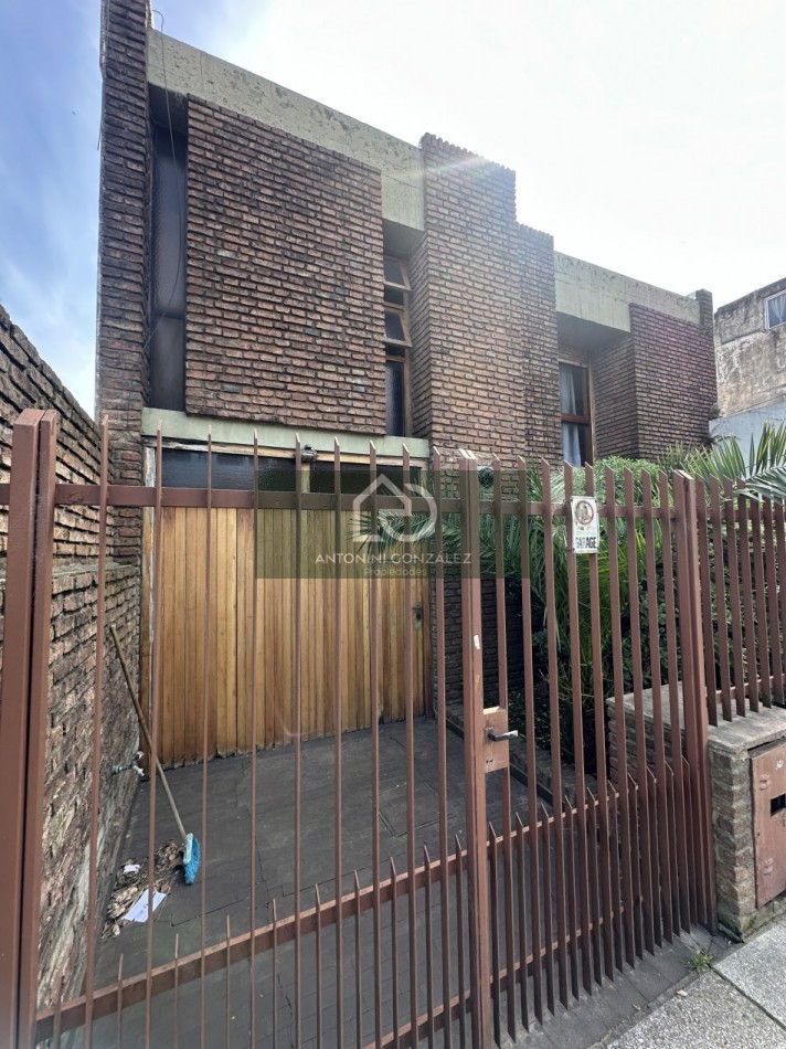 Casa 4 ambientes en Padua SUR