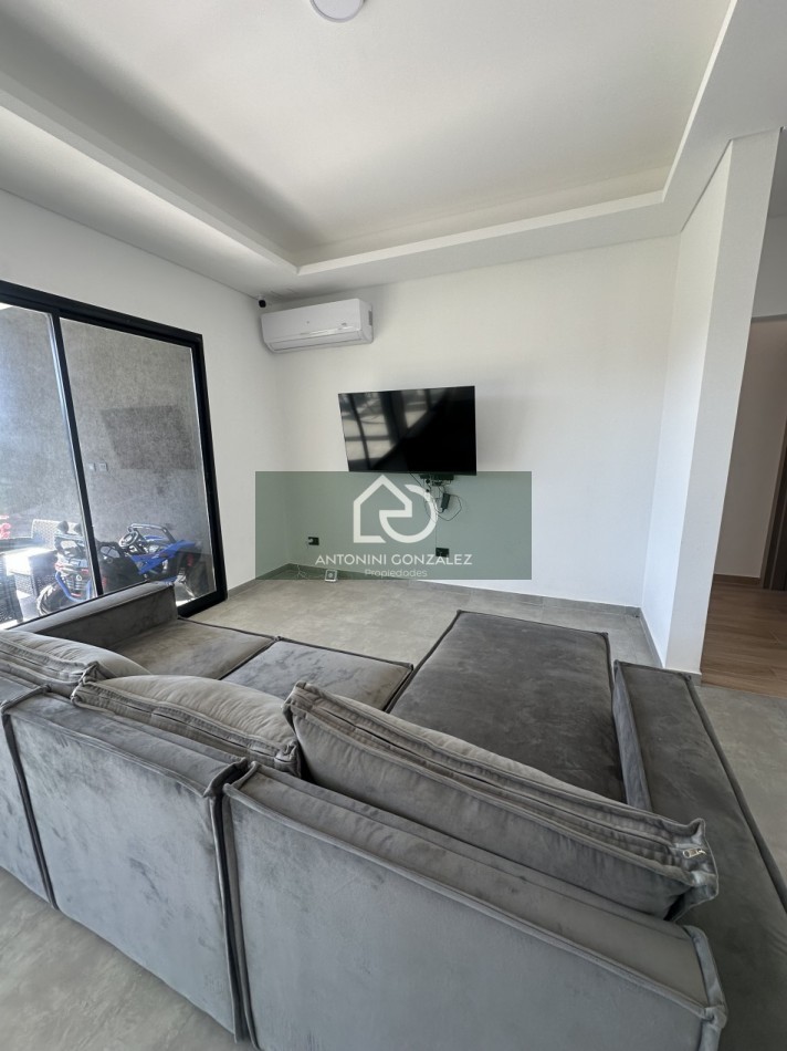 Venta casa 4 ambientes