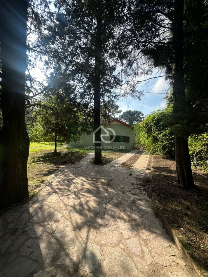 Casa 6 Ambientes en Planta Baja - Parque Leloir | Totalmente Reciclada