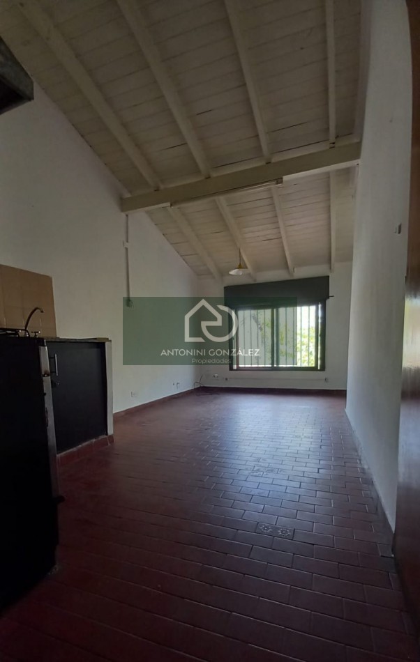 VENTA PH 3 AMBIENTES EN MORON A REFACCIONAR