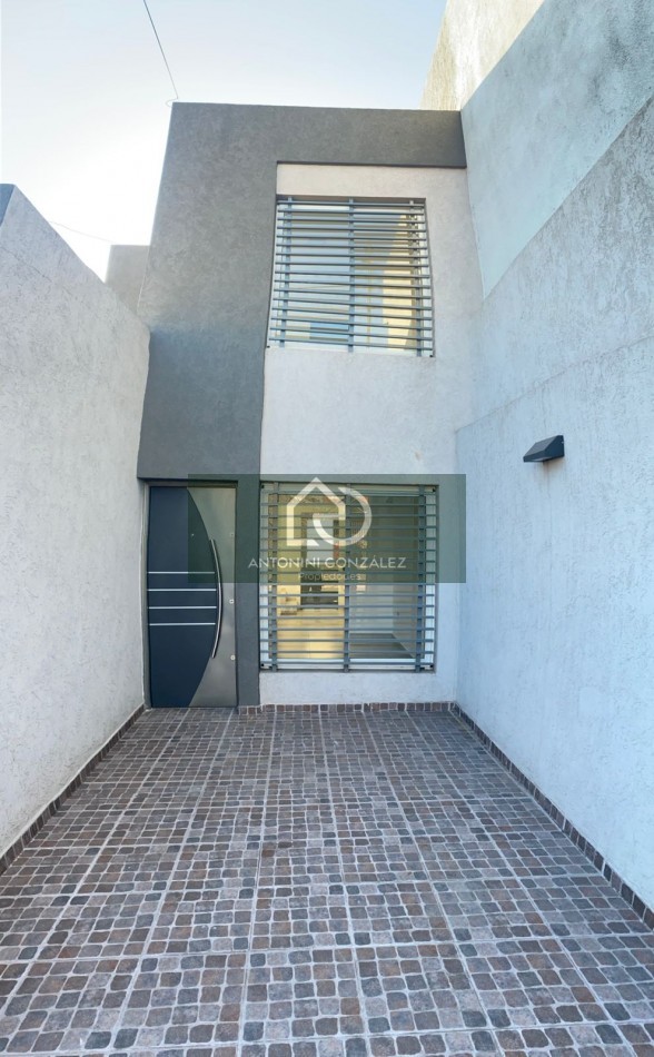 DUPLEX EN VENTA ITUZAINGO NORTE