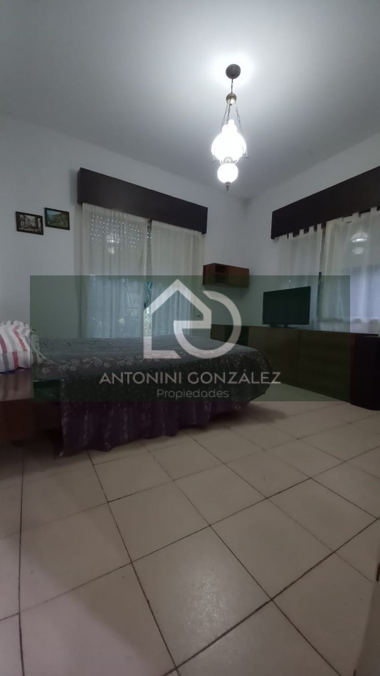VENTA CASA + DEPARTAMENTO ITUZAINGO NORTE