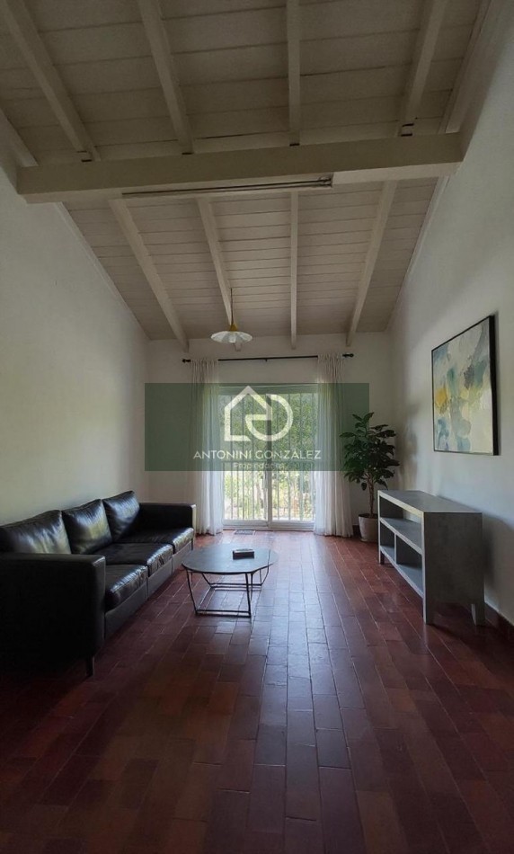 VENTA PH 3 AMBIENTES EN MORON A REFACCIONAR