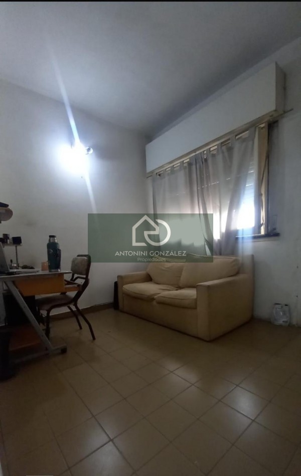 Propiedad en Block: 3 Departamentos en Villa Tesei | Ideal Inversion o Multifamiliar