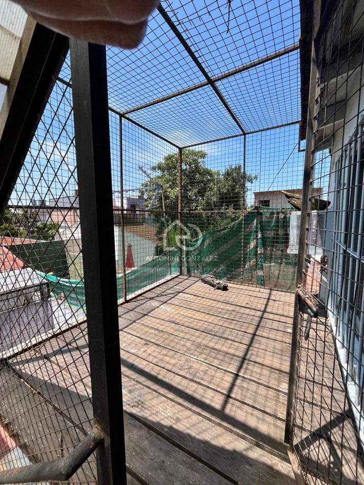 VENTA 2 AMBIENTES EN MORON 