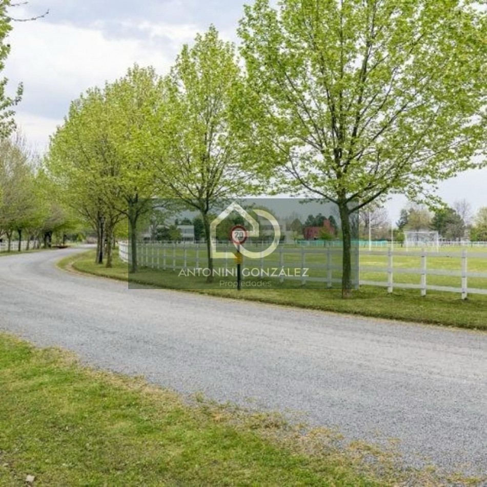 Lote en Haras del Sol