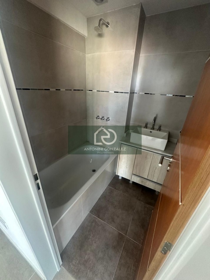 VENTA 2 AMBIENTES ITUZAINGO