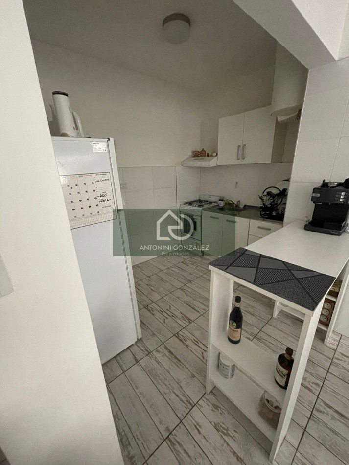 Departamento 2 Ambientes al Frente en Escalada 120 | Balcon Propio | Terraza y Laundry