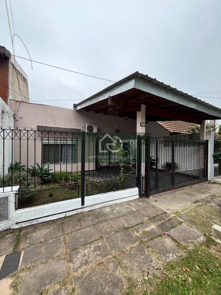 Casa en alquiler 4 Ambientes  Ituzaingo Sur | Gran Parque, Galeria y Parrilla