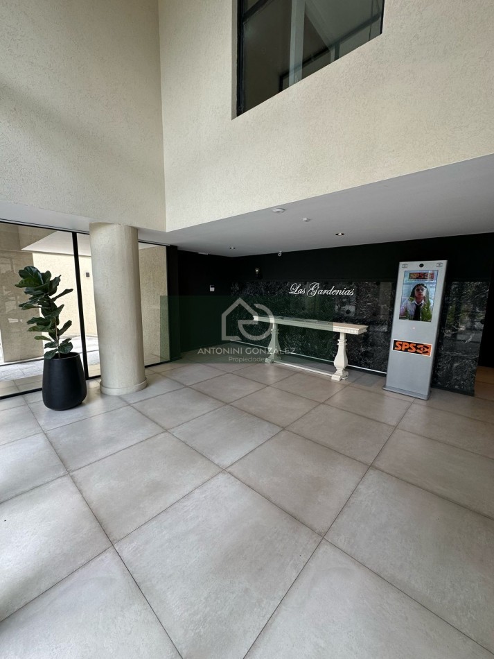 VENTA MONOAMBIENTE EN ITUZAINGO 