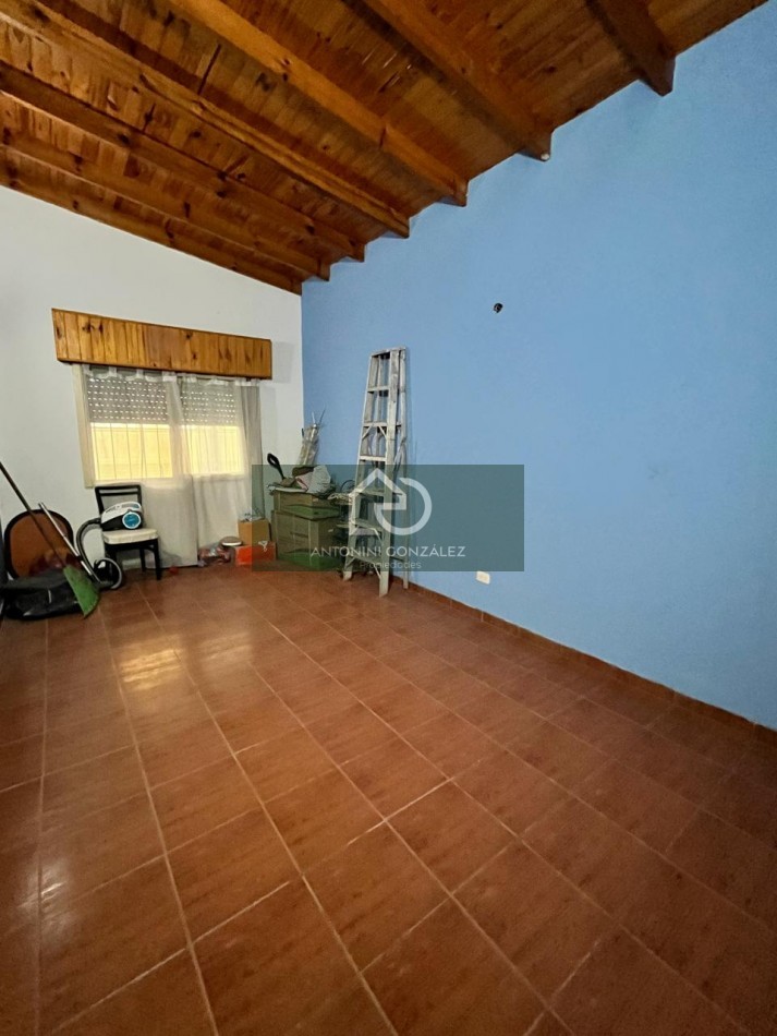 Casa en alquiler 4 Ambientes  Ituzaingo Sur | Gran Parque, Galeria y Parrilla