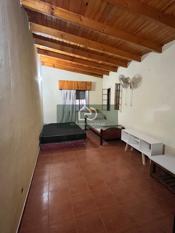 Casa en alquiler 4 Ambientes  Ituzaingo Sur | Gran Parque, Galeria y Parrilla