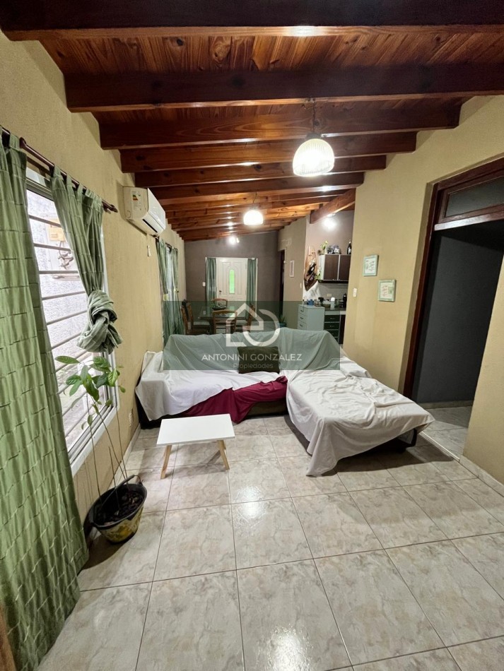 Casa en alquiler 4 Ambientes  Ituzaingo Sur | Gran Parque, Galeria y Parrilla