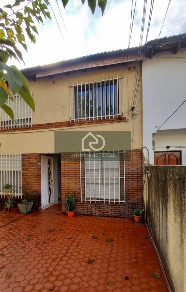 VENTA PH 3 AMBIENTES EN MORON A REFACCIONAR