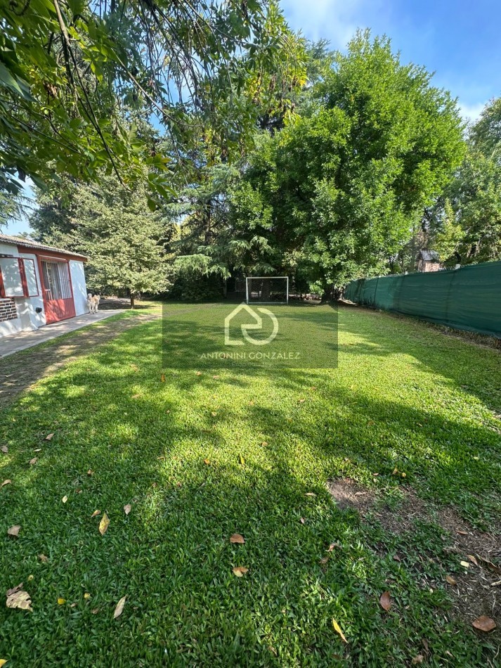 Casa 6 Ambientes en Planta Baja - Parque Leloir | Totalmente Reciclada