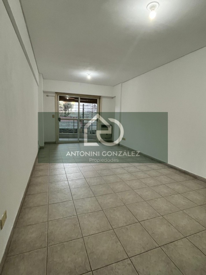 Departamento 2 Ambientes en Moron Centro | Cochera Propia | Muy Luminoso